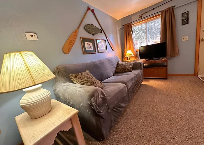Ute Bluff Lodge, Cabins And Rv Park