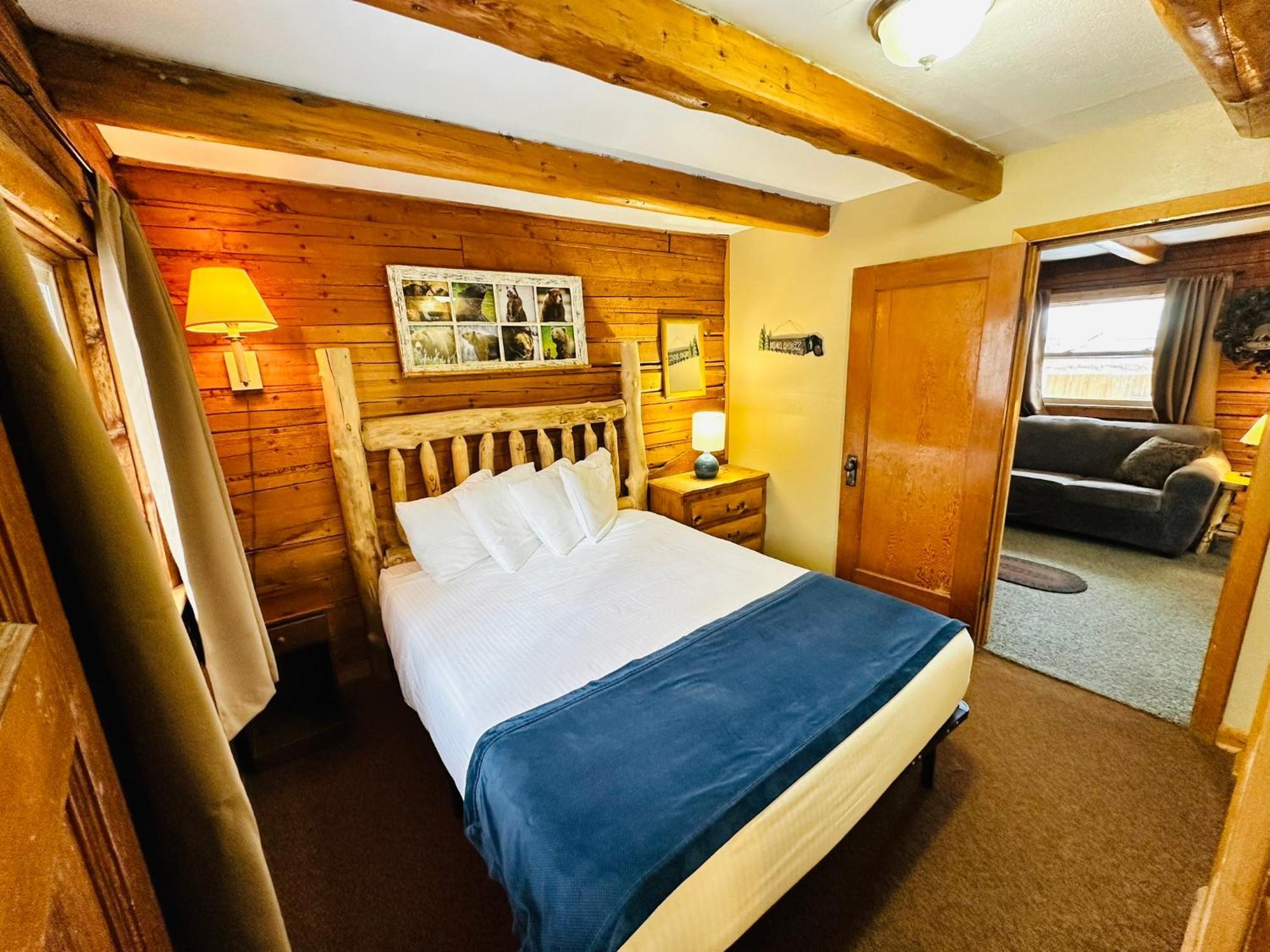Ute Bluff Lodge, And Rv Park *
