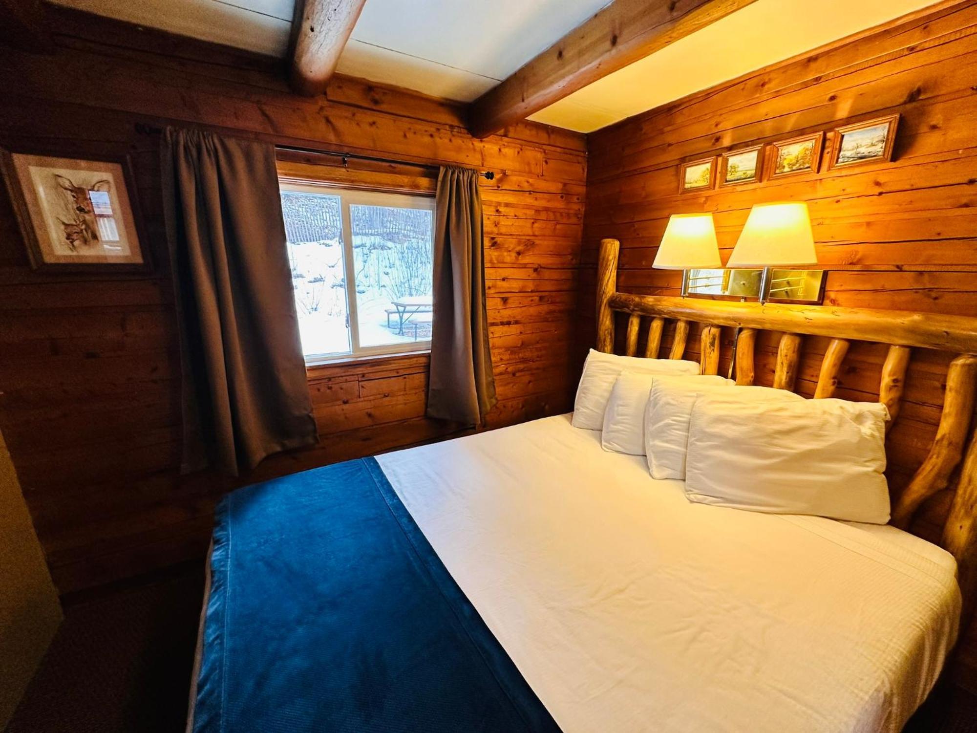 Ute Bluff Lodge, And Rv Park Pensión