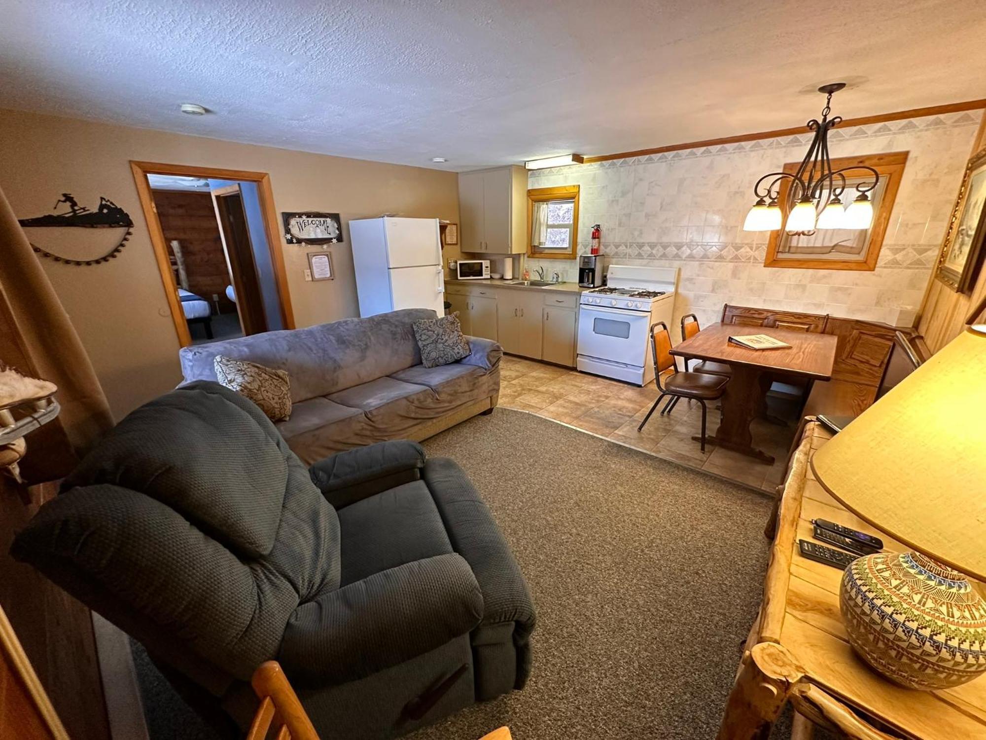 Ute Bluff Lodge, And Rv Park