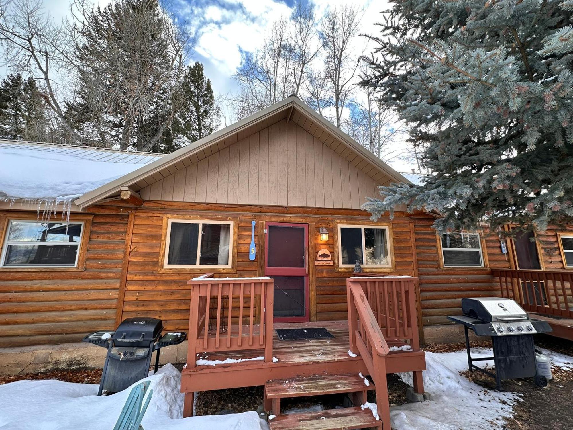 Ute Bluff Lodge, And Rv Park * South Fork
